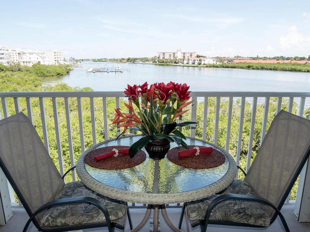Gulf Retreat 2: Magnificent Water Views, Steps To Beach, None Cleaner, None Nicer! Clearwater Beach Eksteriør billede